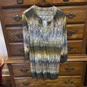Elegant Striped Women's Tunic Top